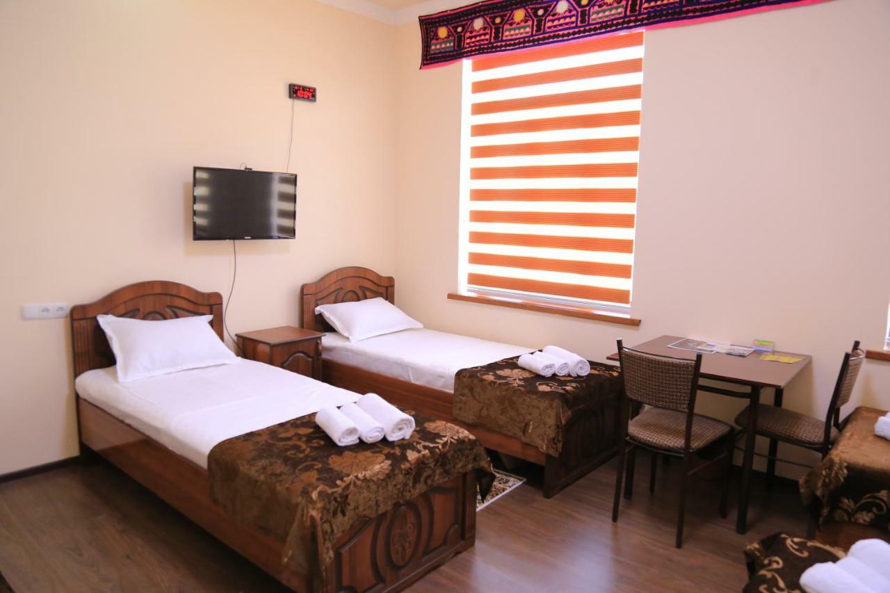 Nihol Hotel Samarkand Exterior photo